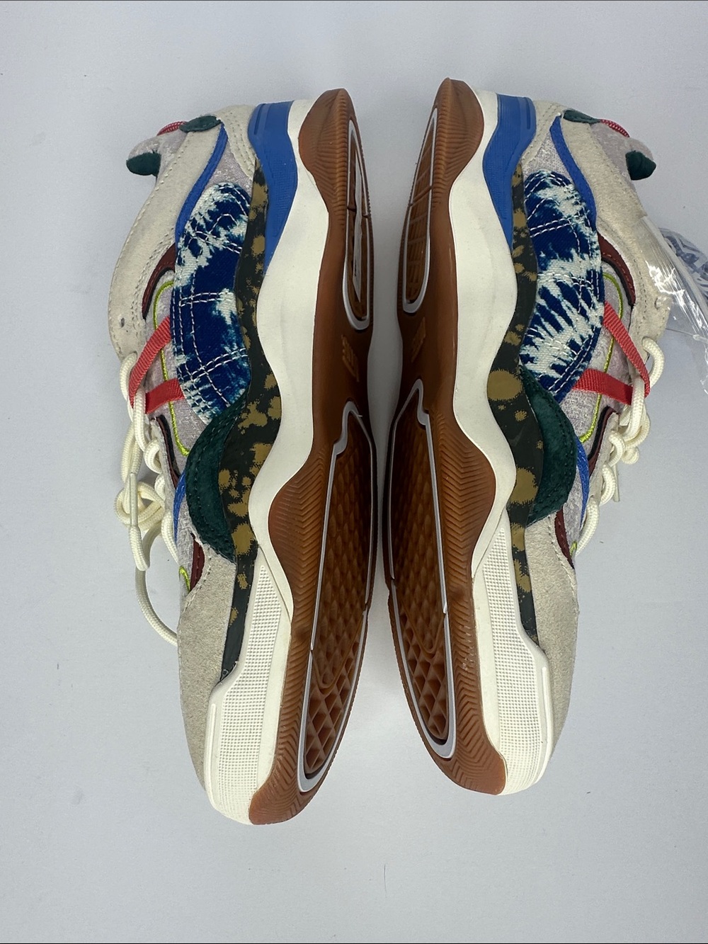 Vans Women's 10 Varix Tie Dye Lace Up Shoes - Picture 9 of 11